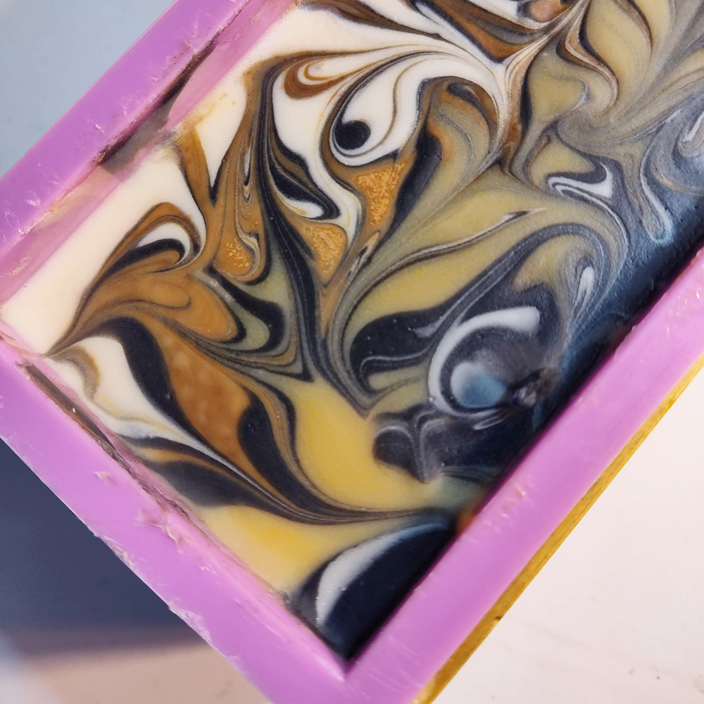 Natural Soap - A Hands-On Workshop soap pattern detail