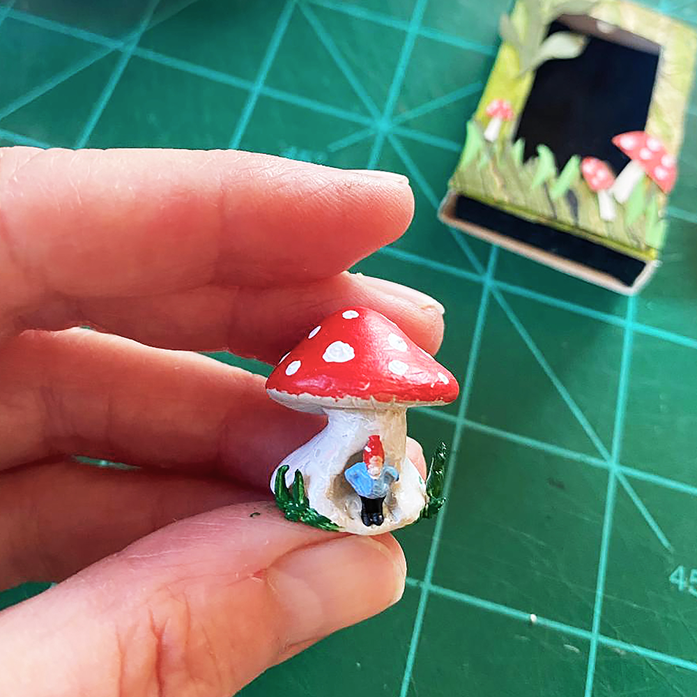 A Gnome's Mushroom Home final mushroom with box in background