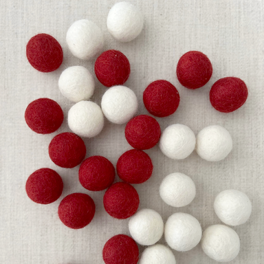 2.5cm wool felt balls- red and natural