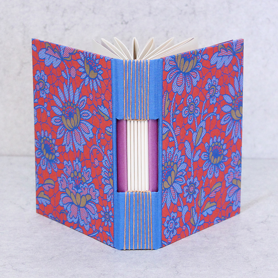 Buttonhole Binding class sample showing spine detail