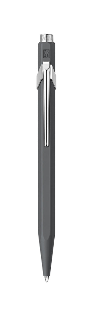 Order the Caran d'Ache Fountain Pen 849 Metal White at Order the Caran d'Ache Fountain Pen 849 Metal White at