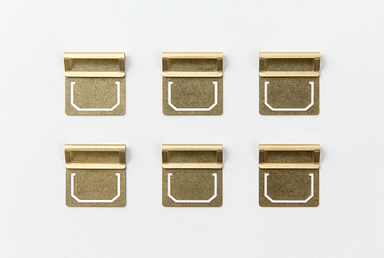 TRAVELER'S COMPANY Brass Index Clips have a wide variety of functions. 