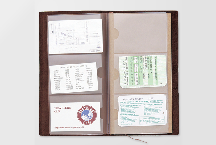 TRAVELER'S notebook Regular Size Card File.
