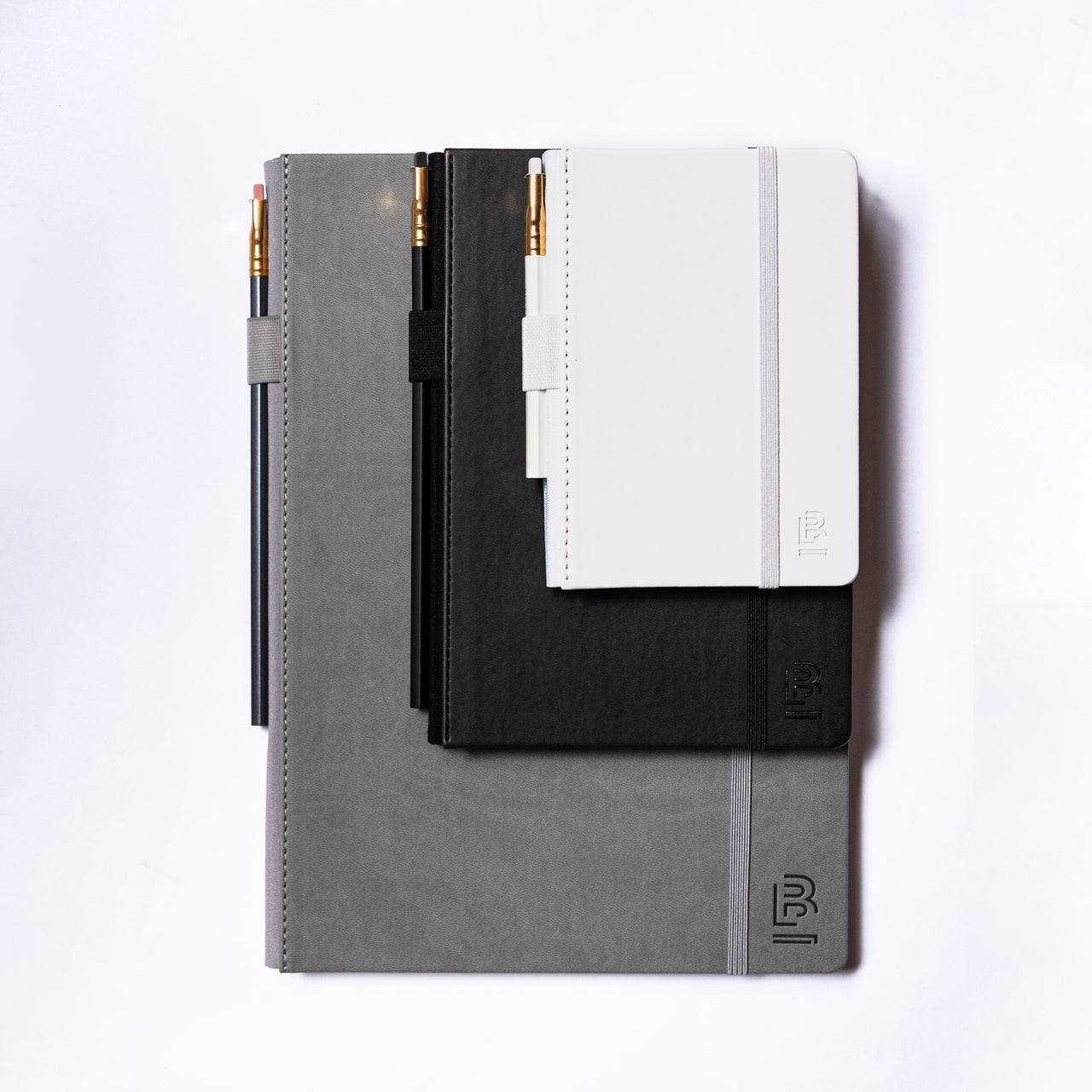 The A6, small size notebook measures 4 inches wide (approximately 4 1/2 including pencil in loop) by 6 inches high (105x148 mm). 

