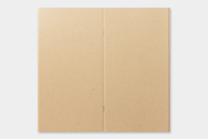 The TRAVELER'S notebook Kraft Paper Notebook Refill features high quality paper. 