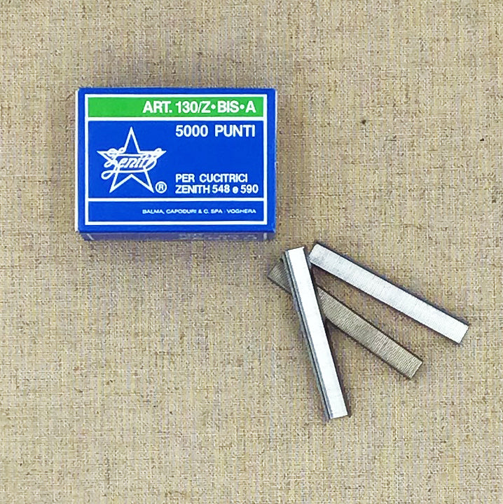 Zenith 4mm Chisel Point Staples- Box of 5000 — Two Hands Paperie